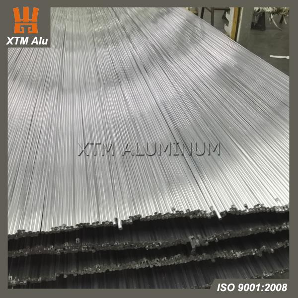 Stock di tubo di alluminio